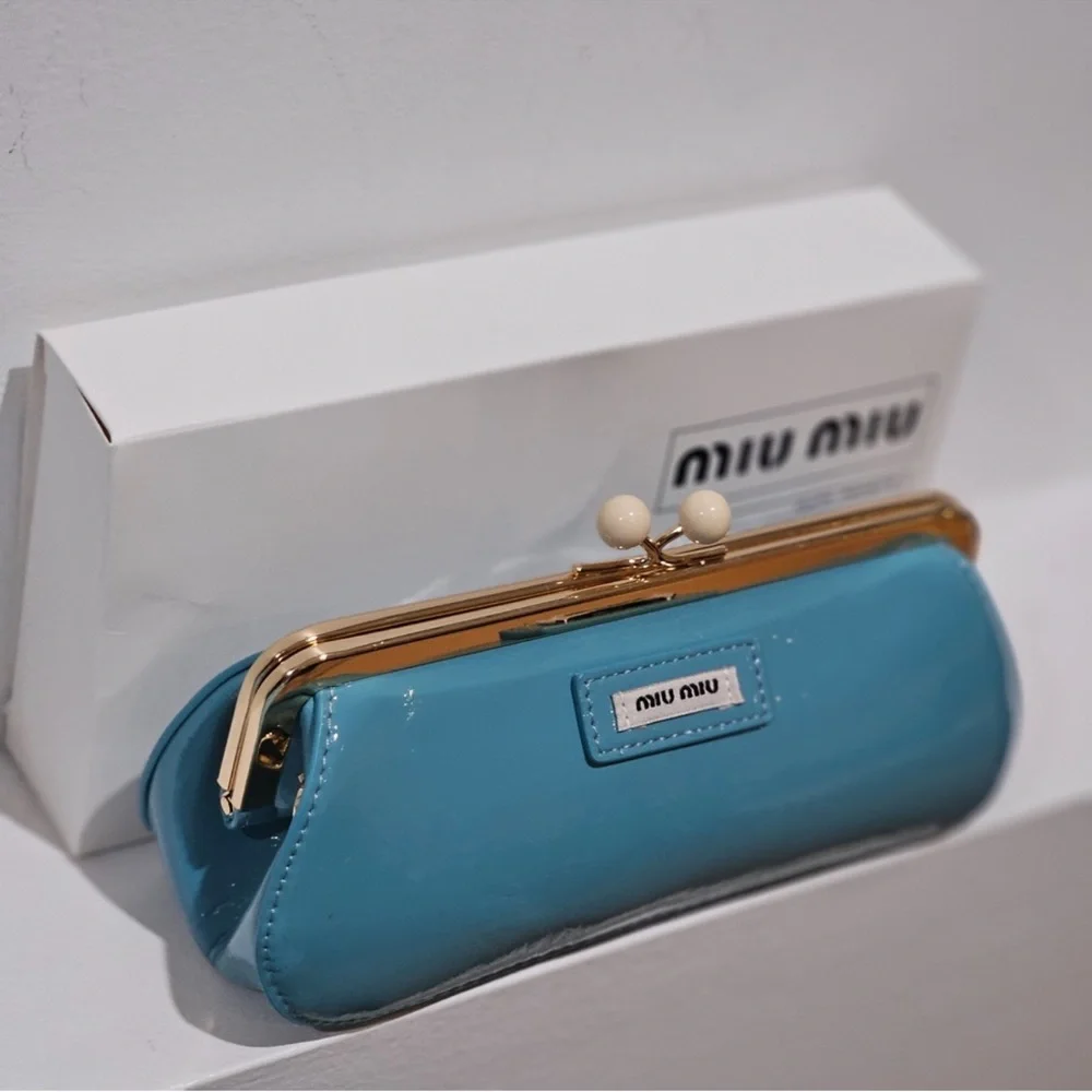 Miu Miu Teal Blue Patent Leather Kiss-lock Clutch GWP VIP ITEM NWB - Picture 5 of 7